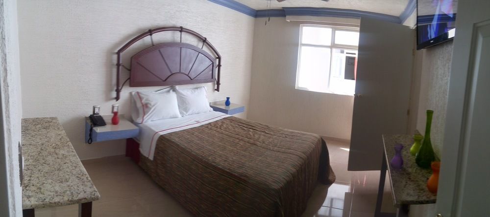 Hotel La Paz Guadalajara Eksteriør billede
